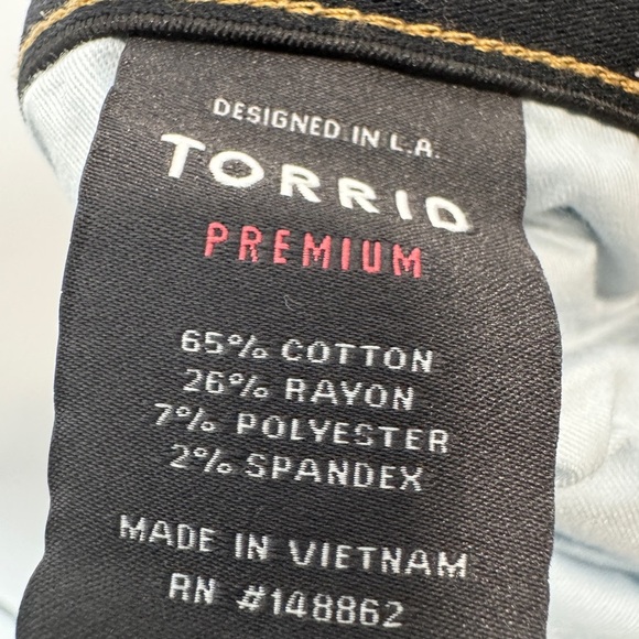 Torrid Sky High Skinny Jeans - Picture 6 of 10